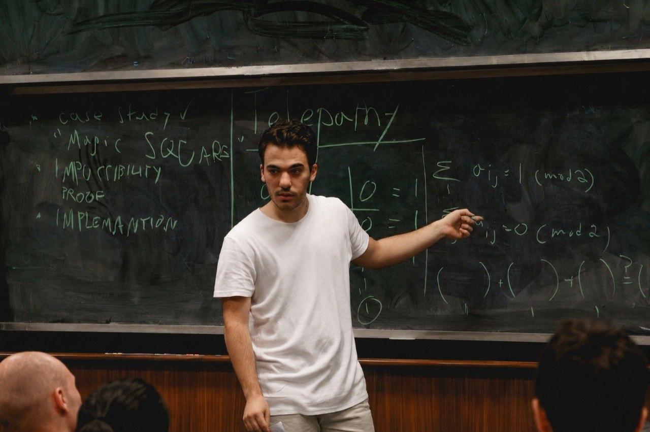 Founder teaching theoretical physics